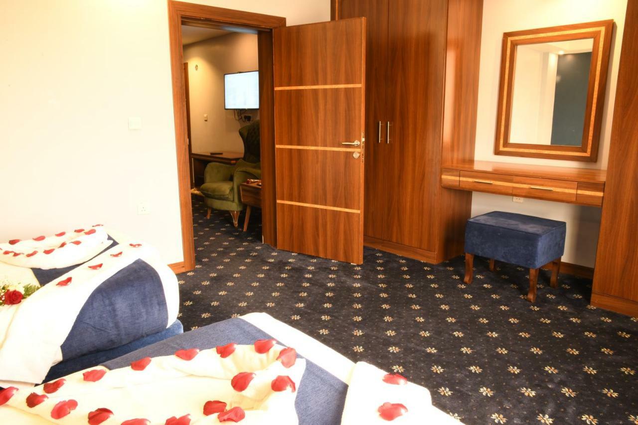 فندق البيت المثالي Ideal Home Hotel Médine Extérieur photo